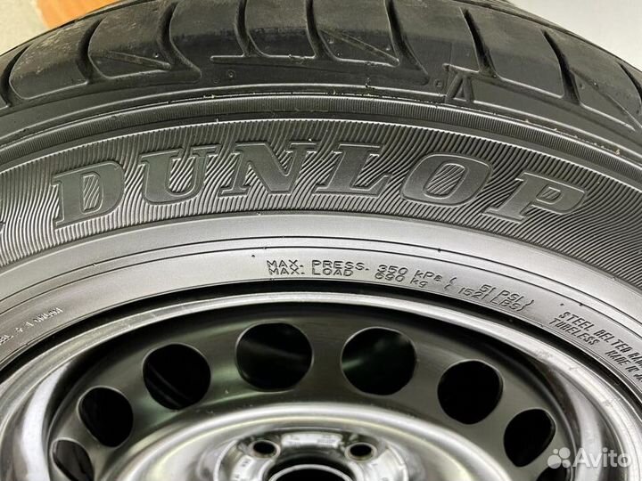 Колесо в сборе Dunlop 215/60 R16 Sp Sport LM704