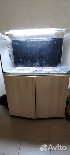 Аквариум 150литров с тумбой и оборудованием