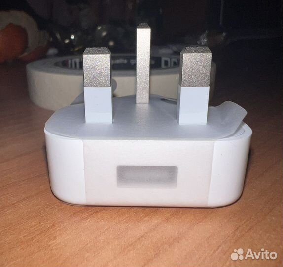 Адаптер на азиатскую розетку Apple USB
