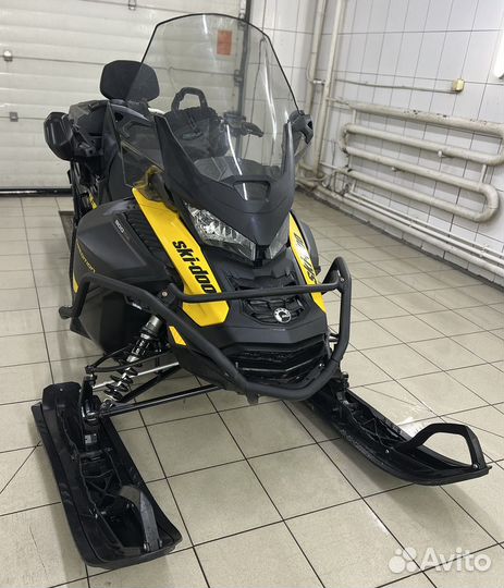 BRP Ski-Doo Expedition LE 900 Ace Turbo