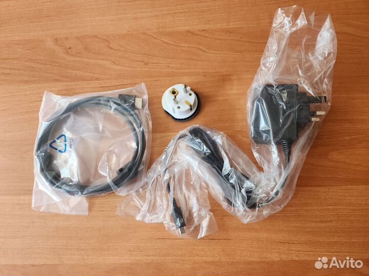 Игровая приставка Nintendo Switch Oled белая