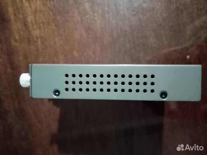 Медиаконвертер D-Link DMC-810SC