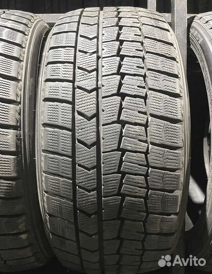 Dunlop Winter Maxx WM02 225/40 R18 92R