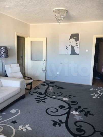 2-к. квартира, 75 м², 2/6 эт.