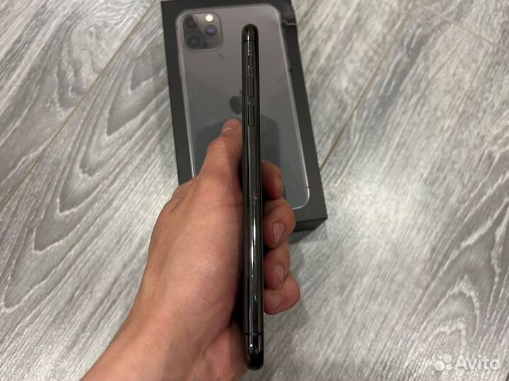 Телефон iPhone 11 Pro Max идеал, чек
