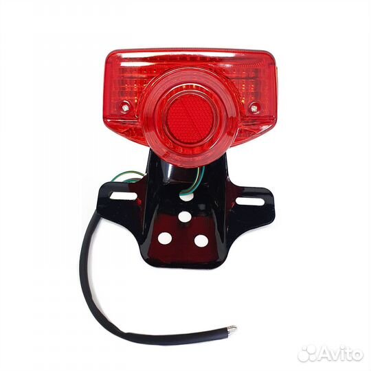 Стоп сигнал в сборе с креплением delta (красный)