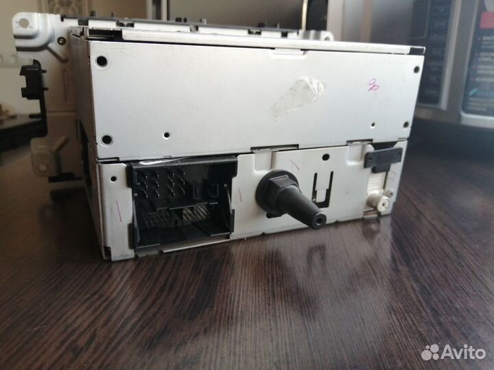 Магнитола Sony. Ford Mondeo 4