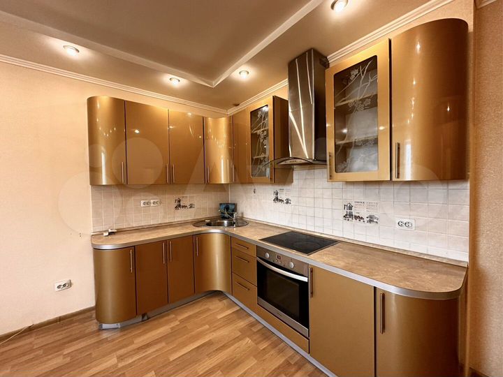 2-к. квартира, 64,5 м², 2/17 эт.