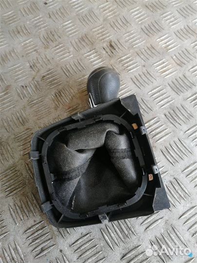 Чехол кулисы Volkswagen Jetta 6 162 CLR 2012