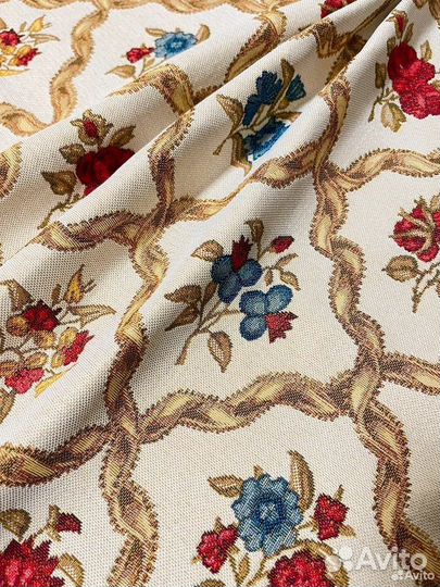 Гобеленовая ткань 