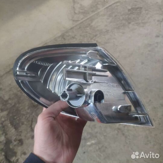 Указатель поворота Ниссан Алмера