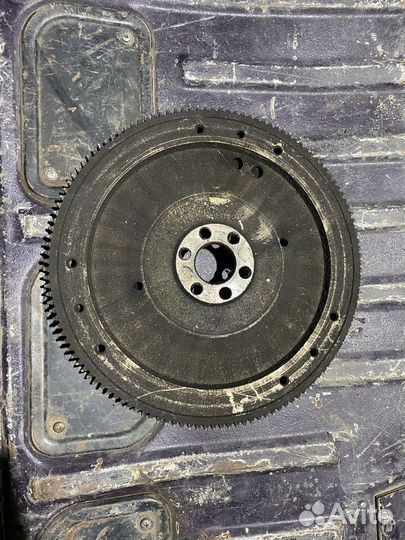 Маховик ваз niva 2121