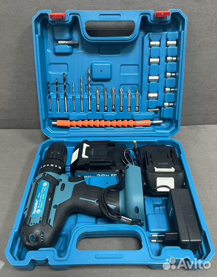 Ударный шуруповерт Makita 38 V + оснастка