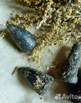 Черные восковые свечи