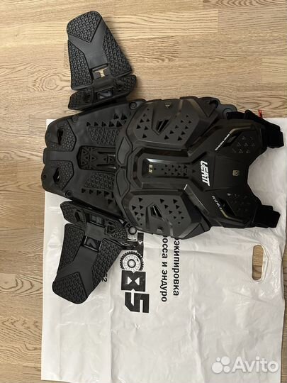 Leatt body protector 6.5