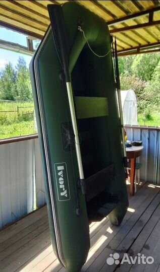 Лодка надувная моторная