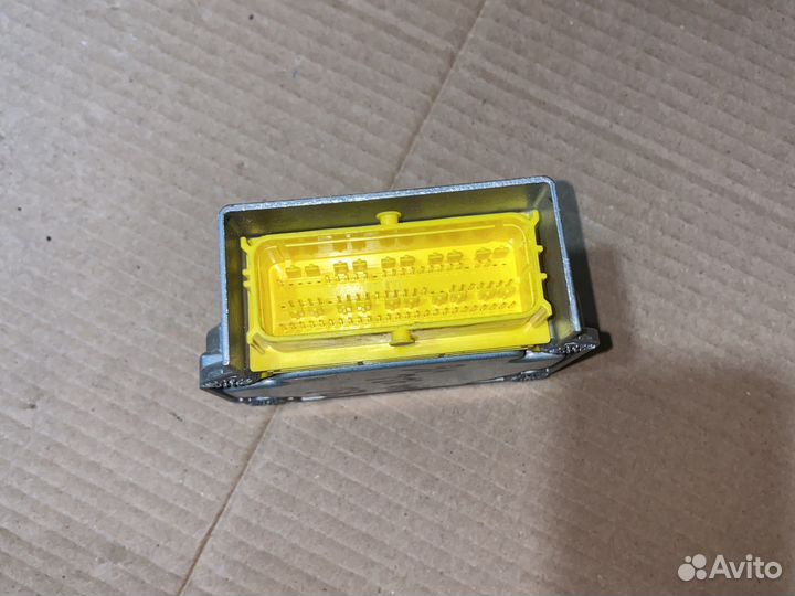 Блок управления AirBag Audi A4 B7
