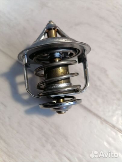 Термостат Nissan / Toyota