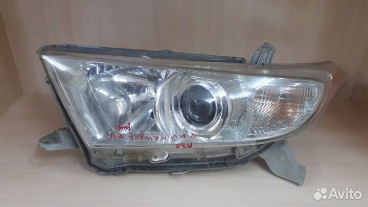 Фара передняя левая Toyota Highlander GSU40L