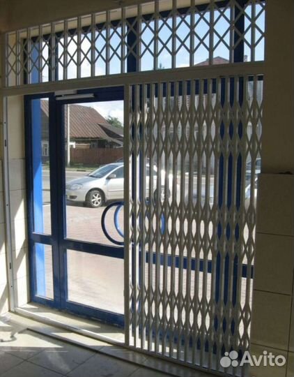 Раздвижная решетка на окна и двери