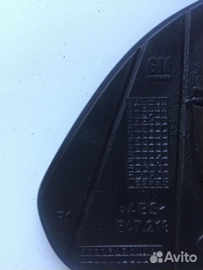 Продам стекло правого зеркала на Опель Инсигния