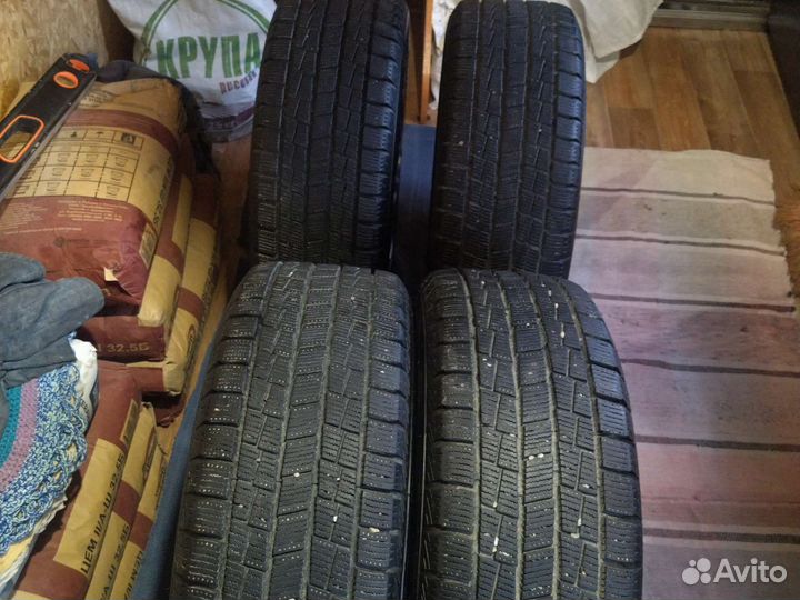 Goform W705 215/60 R16