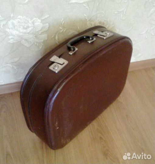 Винтажный чемодан 70-х