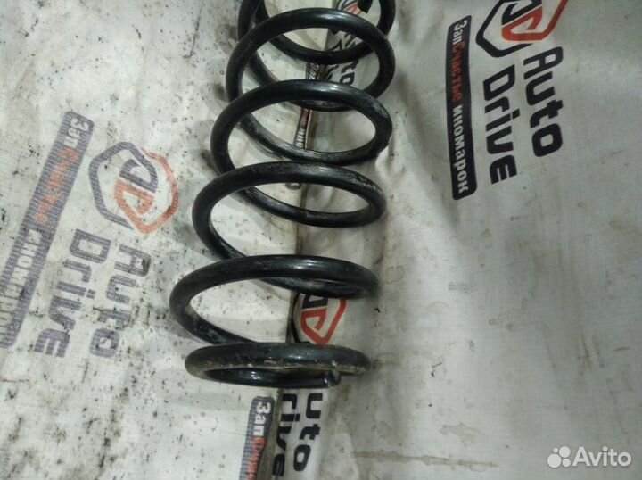 Пружина подвески передняя Chevrolet Captiva C100