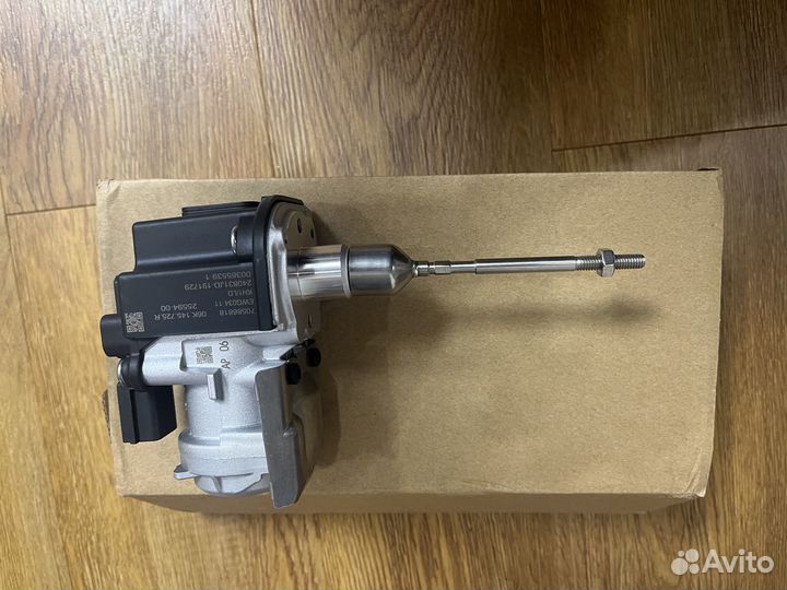 Актуатор турбины Audi VW Porsche 06L145612k
