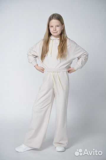Спортивный костюм для девочки