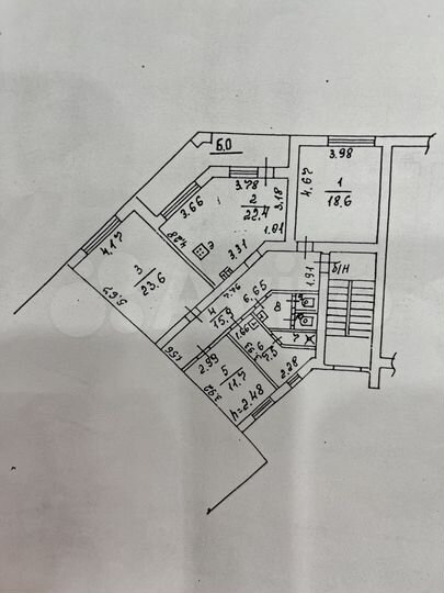 3-к. квартира, 106,4 м², 2/5 эт.