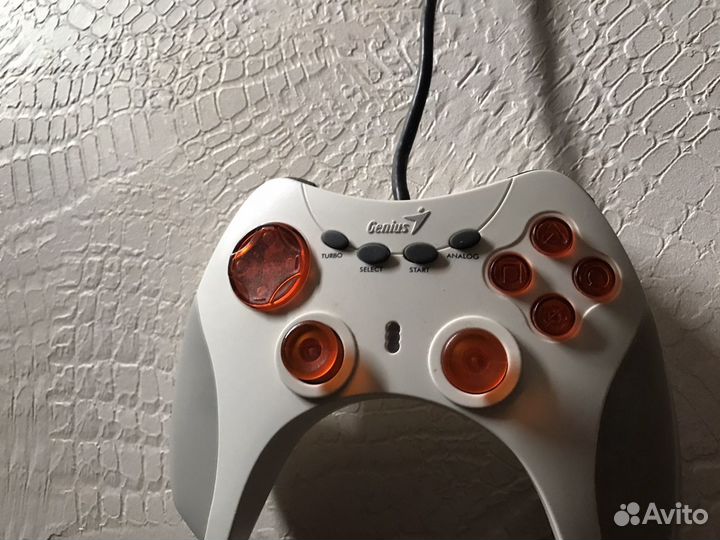 Джойстик Игровая приставка Джойстик Genius