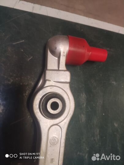 Рычаг передней подвески VAG