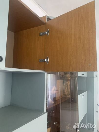 Стенка в гостиную бу