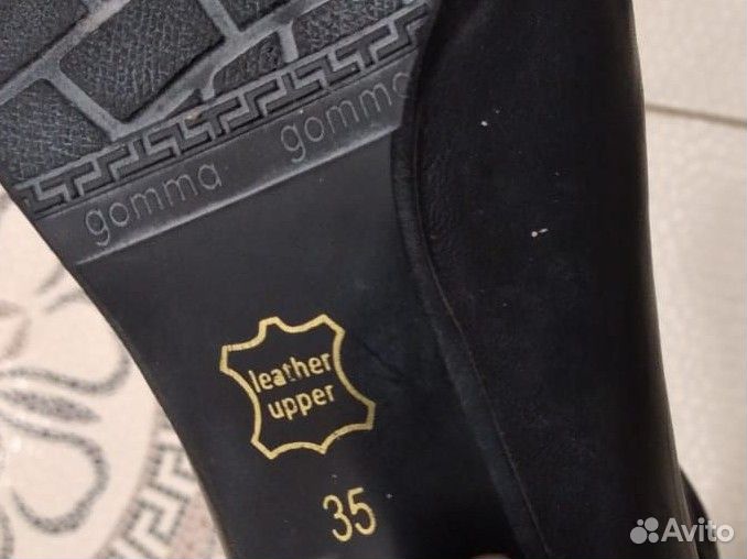 Зимние женские сапоги