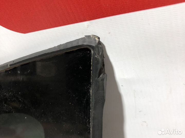 Toyota Rav4 XA50 Форточка