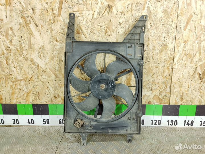 Вентилятор радиатора с диффузором Renault Logan 20