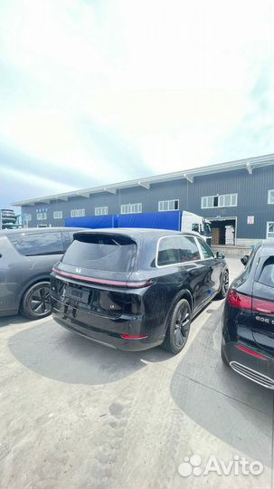 LiXiang L9 1.5 AT, 2024, 1 км