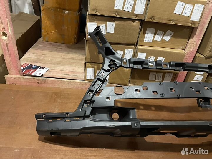 Каркас бампера на Mercedes GL X166