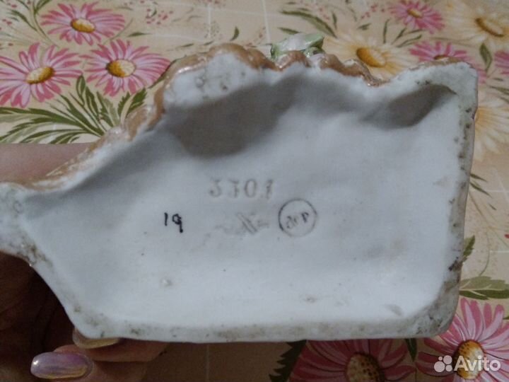Статуэтка фарфор (склейка)
