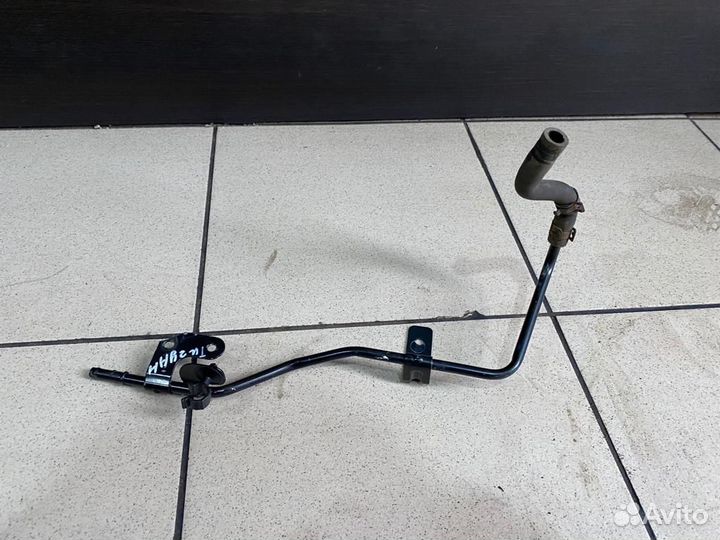 Трубка системы охлаждения 1.4 Volkswagen Tiguan