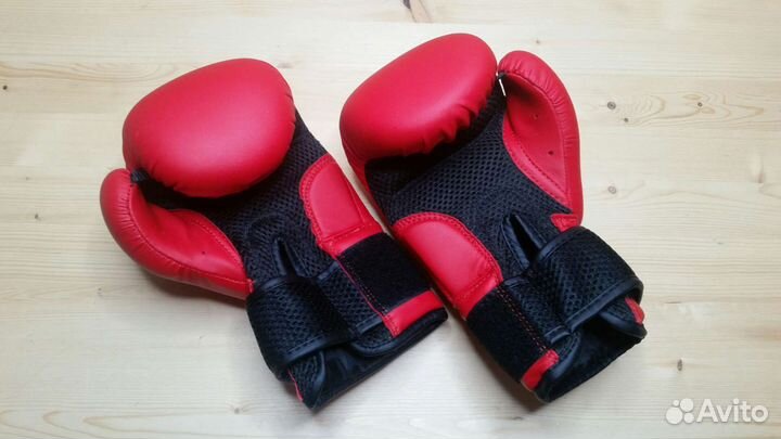 Боксерские перчатки детские Demix 6 oz