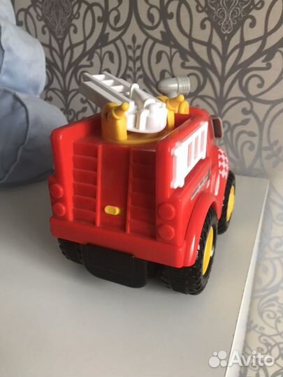 Развивающая игрушка пожарная машина Kiddeland