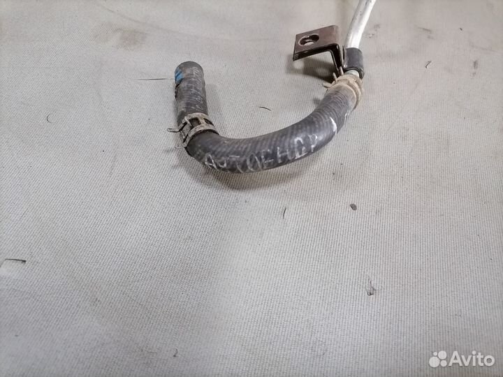 Трубка гур Mitsubishi Outlander 1 2001-2008