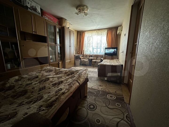 2-к. квартира, 42 м², 6/9 эт.