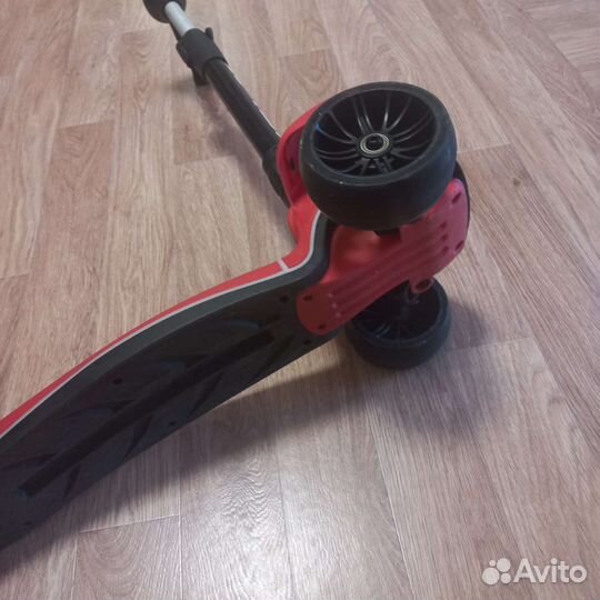 Самокат детский трехколесный