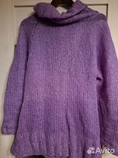 Свитер шерстяной женский новый. Ручная работа
