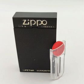 Зажигалка "Zippo" с изображением герба США в