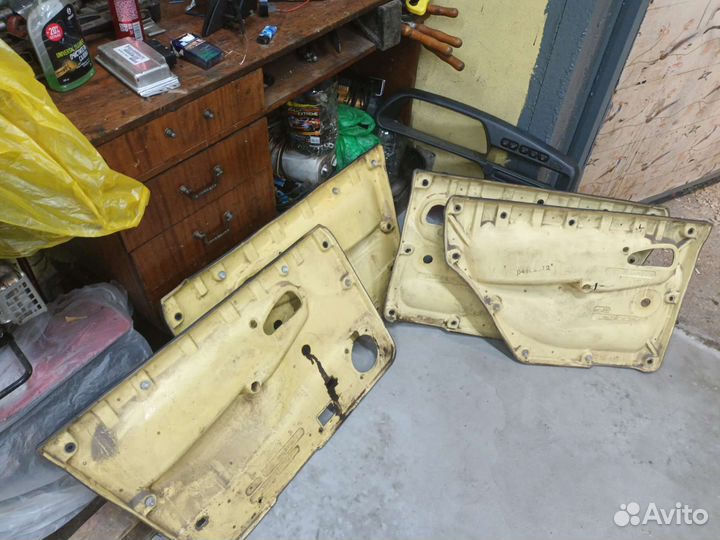 Обшивки двери на ваз 2115