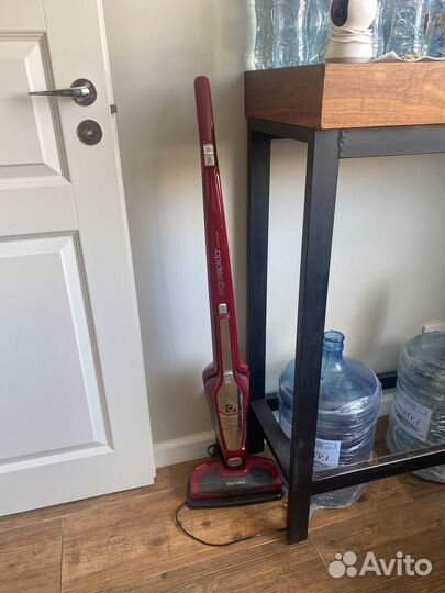 Беспроводной пылесос electrolux li-35